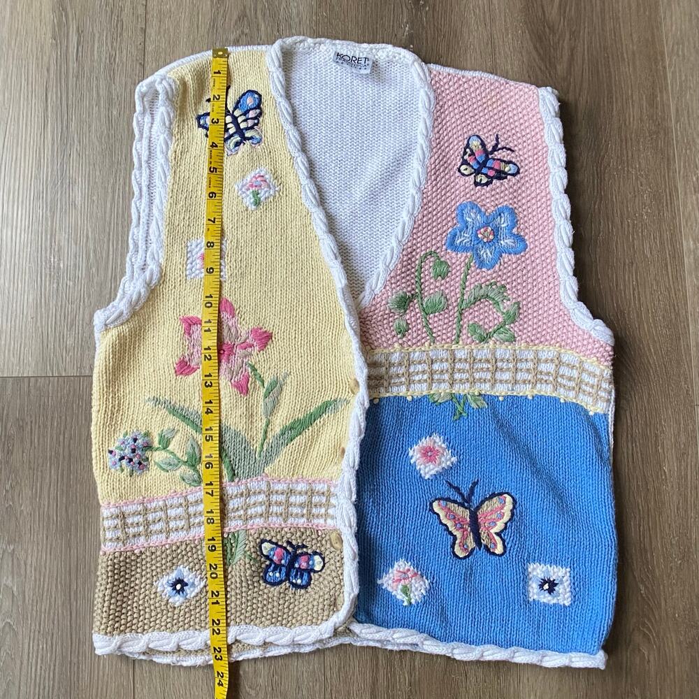 Koret Franscisca Petites Sweater Vest Sz M White Blue Embroidered Vintage - Picture 8 of 10